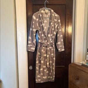 Cozy Gray Cloud Print Robe
